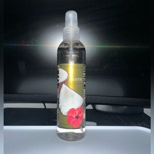 Bath & Body Works Pleasures Exotic Coconut Body Splash Spray Mist 8 oz New Rare